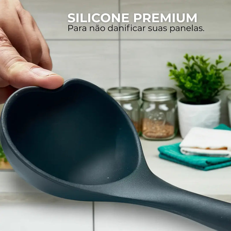 Kit 12 Utensílios de Silicone Luxo com Cabo de Madeira RoyalKitchen™- Promoção Black Friday